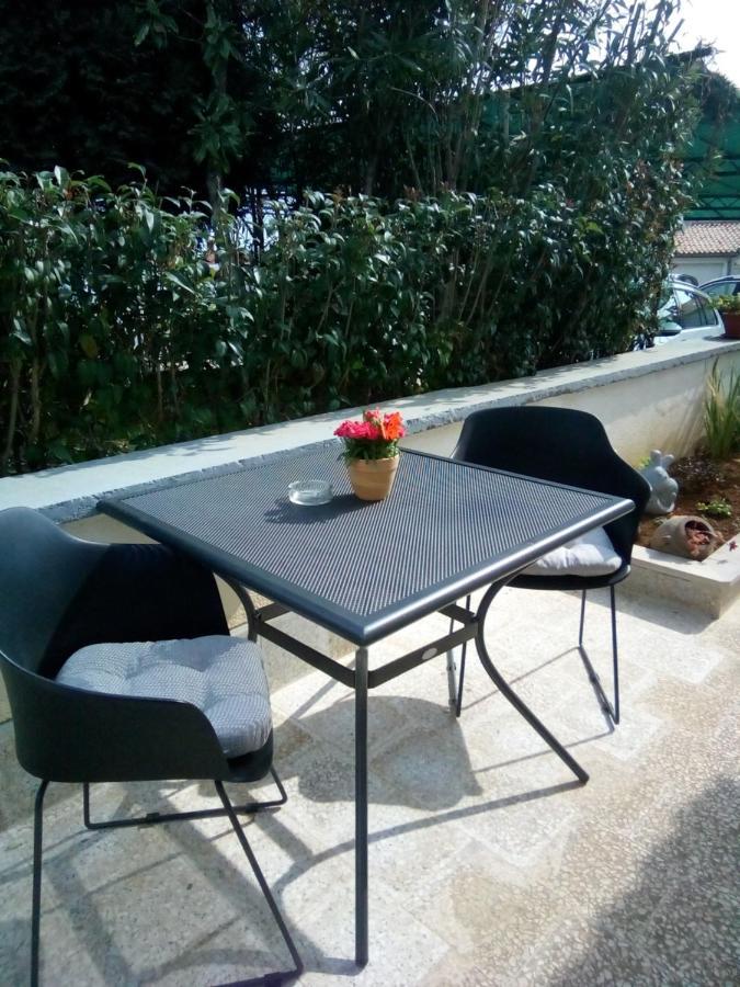 Apartments Radmila Poreč Exterior foto