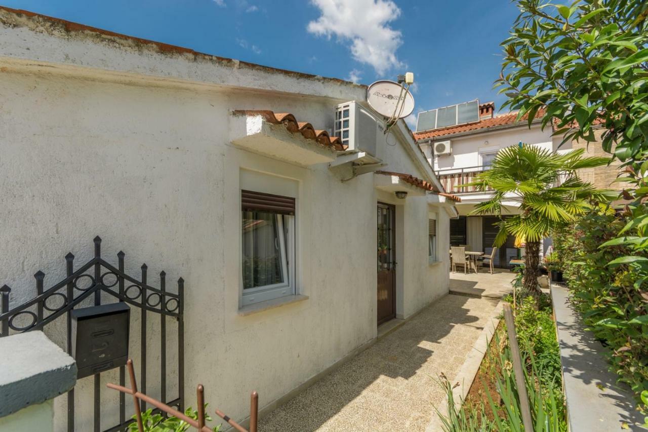 Apartments Radmila Poreč Exterior foto